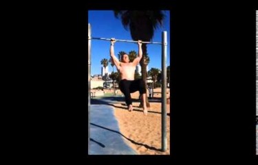 Kipping Muscle Up Bar