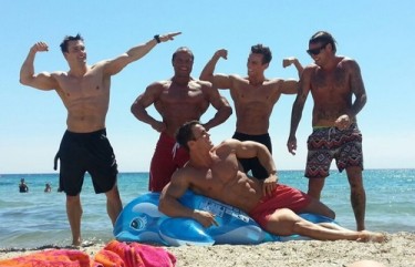 5 fun fitness facts, gloves for pull ups